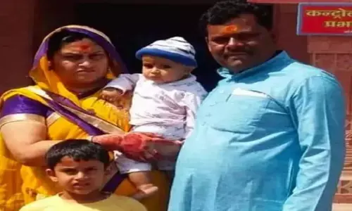 MP News: मध्य प्रदेश में भाजपा नेता ने परिवार सहित खाया जहर, पत्नी और दो बेटों सहित सभी की मौत MP News: मध्य प्रदेश में भाजपा नेता ने परिवार सहित खाया जहर, पत्नी और दो बेटों सहित सभी की मौत