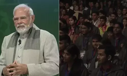 Pariksha Pe Charcha: पीएम मोदी ने छात्रों को समझाया, आलोचना और चुनौतियों को कैसे हैंडल करें? सक्सेस होने के भी दिए मंत्र Pariksha Pe Charcha: पीएम मोदी ने छात्रों को समझाया, आलोचना और चुनौतियों को कैसे हैंडल करें? सक्सेस होने के भी दिए मंत्र