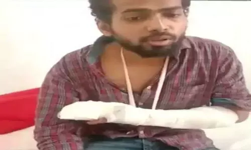 गोरखनाथ मंदिर में घुसकर सुरक्षाकर्मियों पर हमले का आरोपी मुर्तजा हुआ दोषी करार, 30 जनवरी को सजा पर होगी सुनवाई गोरखनाथ मंदिर में घुसकर सुरक्षाकर्मियों पर हमले का आरोपी मुर्तजा हुआ दोषी करार, 30 जनवरी को सजा पर होगी सुनवाई