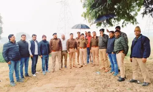 हापुड़ में पुलिस एनकाउंटर में एक लाख ईनामी बदमाश मनोज भाटी ढेर हापुड़ में पुलिस एनकाउंटर में एक लाख ईनामी बदमाश मनोज भाटी ढेर
