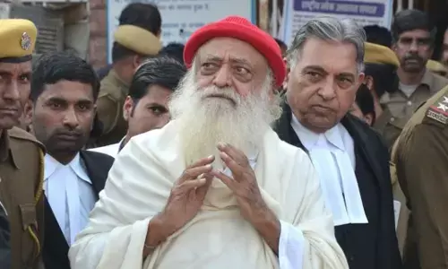Asaram Bapu : рд░реЗрдк рдХреЗ рдорд╛рдорд▓реЗ рдореЗрдВ рдЖрд╕рд╛рд░рд╛рдо рдмрд╛рдкреВ рджреЛрд╖реА рдХрд░рд╛рд░, рдХреЛрд░реНрдЯ рдХрд▓ рдХрд░реЗрдЧрд╛ рд╕рдЬрд╛ рдХрд╛ рдРрд▓рд╛рди, рдЬрд╛рдиреЗрдВ- рдХреНрдпрд╛ рд╣реИ рдкреВрд░рд╛ рдорд╛рдорд▓рд╛ Asaram Bapu : рд░реЗрдк рдХреЗ рдорд╛рдорд▓реЗ рдореЗрдВ рдЖрд╕рд╛рд░рд╛рдо рдмрд╛рдкреВ рджреЛрд╖реА рдХрд░рд╛рд░, рдХреЛрд░реНрдЯ рдХрд▓ рдХрд░реЗрдЧрд╛ рд╕рдЬрд╛ рдХрд╛ рдРрд▓рд╛рди, рдЬрд╛рдиреЗрдВ- рдХреНрдпрд╛ рд╣реИ рдкреВрд░рд╛ рдорд╛рдорд▓рд╛