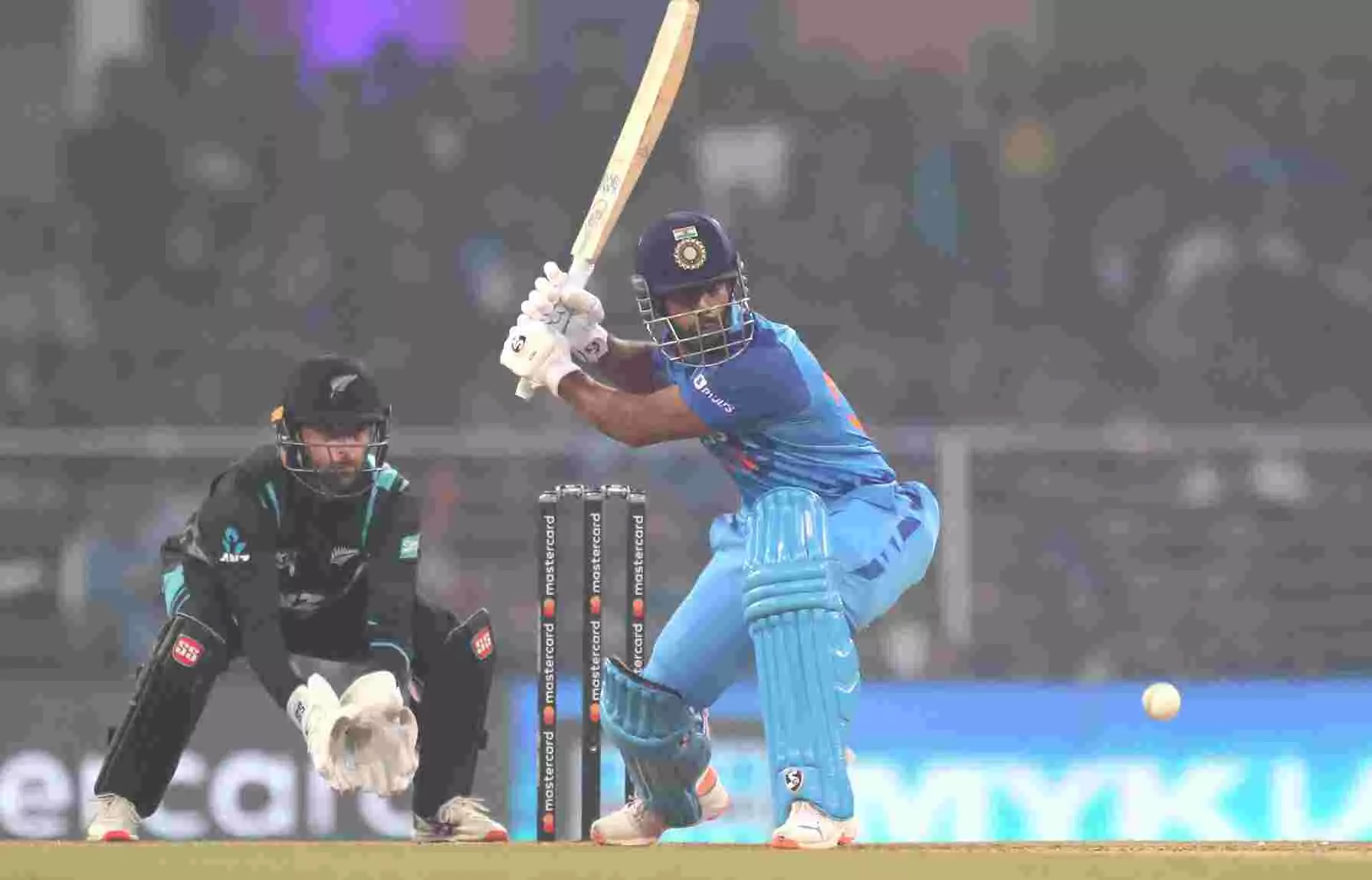 INDvsNZ T20: लखनऊ के इकाना स्टेडियम के पिच क्यूरेटर हटाए गए! खराब पिच को लेकर हार्दिक पंड्या ने भी जताई थी नाराजगी
