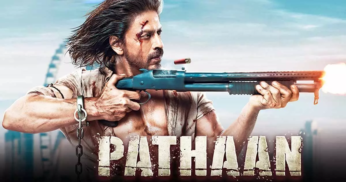 Pathaan Box Office Collection Day 7:  पठान ने Hrithik Roshan की War को छोड़ा पीछे, अब तक किया 330.25 करोड़ का कारोबार