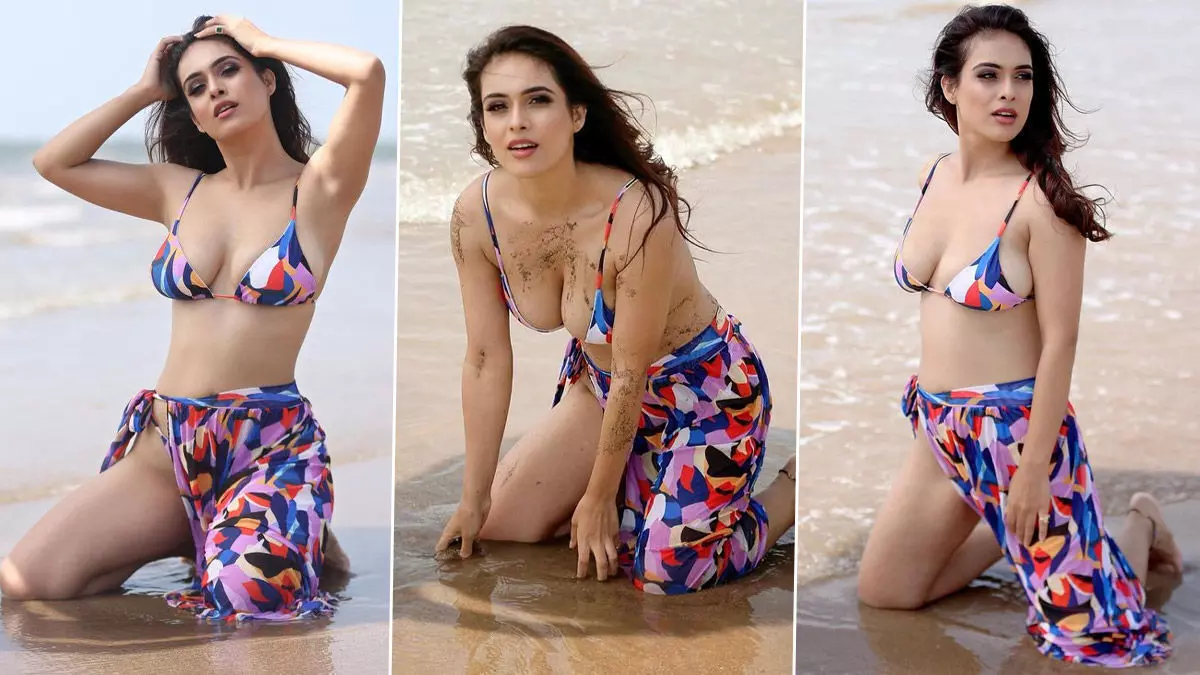 Neha Malik Sexy Video: हॉट एक्ट्रेस नेहा मलिक ने कराया सेक्सी फोटोशूट, इंटरनेट पर मचाई सनसनी Neha Malik Sexy Video: हॉट एक्ट्रेस नेहा मलिक ने कराया सेक्सी फोटोशूट, इंटरनेट पर मचाई सनसनी