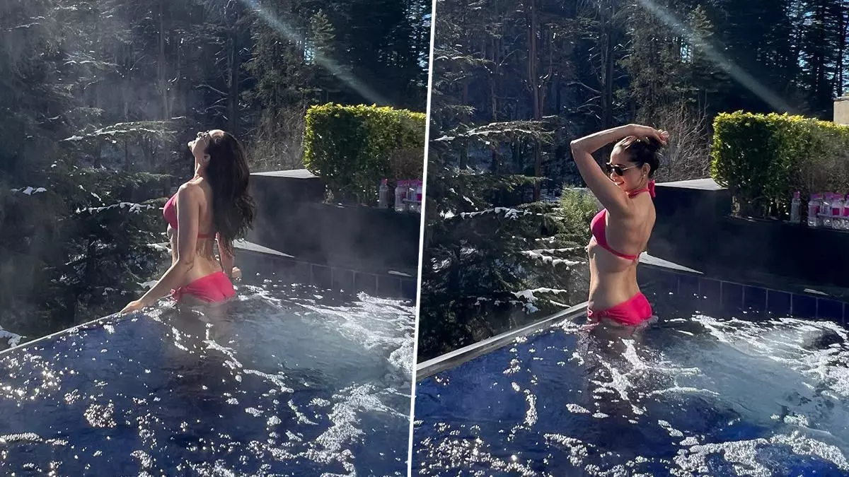 Pragya Jaiswal Sexy Video: प्रज्ञा जायसवाल ने स्विमिंग पूल में बिकिनी पहनकर मचाई सनसनी, हॉट फोटोज हुई Viral Pragya Jaiswal Sexy Video: प्रज्ञा जायसवाल ने स्विमिंग पूल में बिकिनी पहनकर मचाई सनसनी, हॉट फोटोज हुई Viral