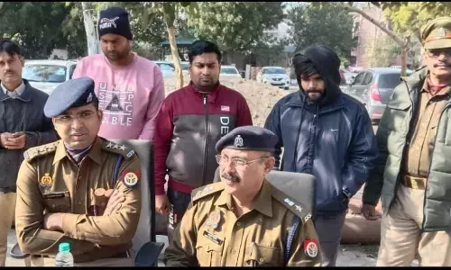 फर्जी मालिक या ब्रोकर बनकर लोगों से धोखाधड़ी करने वाले गिरोह का पर्दाफाश, चार शातिर अपराधी गिरफ्तार फर्जी मालिक या ब्रोकर बनकर लोगों से धोखाधड़ी करने वाले गिरोह का पर्दाफाश, चार शातिर अपराधी गिरफ्तार