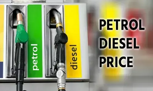 Petrol Diesel Price, 2 June 2023: कच्चे तेल के दाम में आई गिरावट, आपके शहर में क्या हुआ बदलाव, यहां करें चेक Petrol Diesel Price, 2 June 2023: कच्चे तेल के दाम में आई गिरावट, आपके शहर में क्या हुआ बदलाव, यहां करें चेक