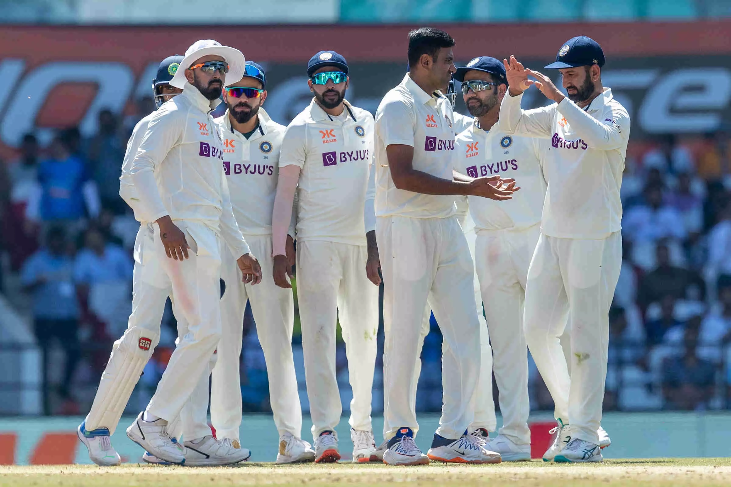 INDvsAUS : ऑस्ट्रेलिया के खिलाफ बड़ी जीत के बावजूद टीम इंडिया में दूसरे टेस्ट से बाहर हुआ ये धुरंधर खिलाडी