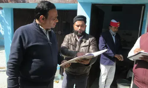 एमडीएम खाने की गुणवत्ता ठीक न मिलने पर डीएम नाराज! एमडीएम खाने की गुणवत्ता ठीक न मिलने पर डीएम नाराज!