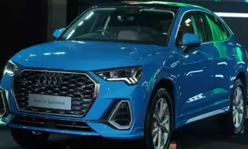 Audi Q3 Sportback: भारत में लॉन्च, 7 सेकेंड में 100 kmph की स्पीड से दौड़ती है ये कार, जानें कीमत Audi Q3 Sportback: भारत में लॉन्च, 7 सेकेंड में 100 kmph की स्पीड से दौड़ती है ये कार, जानें कीमत