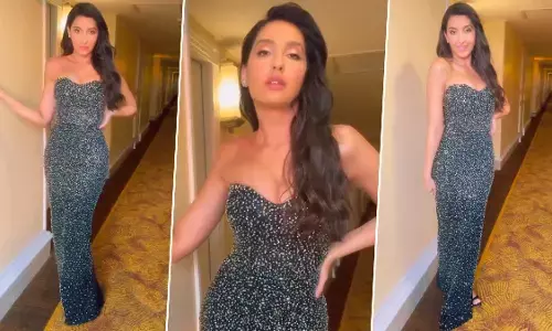 Nora Fatehi Sexy Video: Nora Fatehi ने सिजलिंग गाउन पहन गिराई बिजली, एक्ट्रेस की हॉटनेस ने बढ़ाया सोशल मीडिया का तापमान Nora Fatehi Sexy Video: Nora Fatehi ने सिजलिंग गाउन पहन गिराई बिजली, एक्ट्रेस की हॉटनेस ने बढ़ाया सोशल मीडिया का तापमान