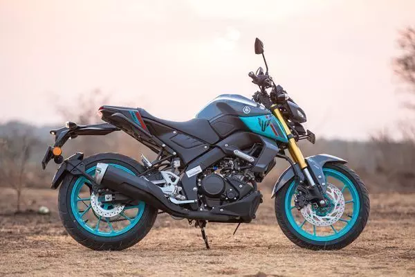 जाने नई अपडेटेड 2023 Yamaha MT-15 V2.0 की क्या है विशेषता, जानें क्या है इसकी कीमत