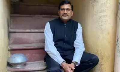 आजम खान पर कार्यवाही कर सुर्खियों में आए IAS आंजनेय कुमार सिंह अपने मूल कैडर में वापस भेजे आजम खान पर कार्यवाही कर सुर्खियों में आए IAS आंजनेय कुमार सिंह अपने मूल कैडर में वापस भेजे