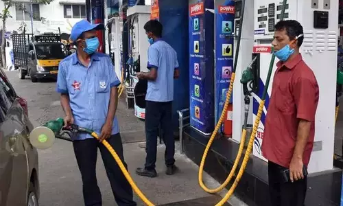 Top News : рдкреЗрдЯреНрд░реЛрд▓, рдбреАреЫрд▓, рдмрд┐рдЬрд▓реА рдХреЗ рджрд╛рдо рдмреЭрдирд╛ рддрдп Top News : рдкреЗрдЯреНрд░реЛрд▓, рдбреАреЫрд▓, рдмрд┐рдЬрд▓реА рдХреЗ рджрд╛рдо рдмреЭрдирд╛ рддрдп