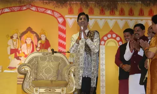 डॉ कुमार विश्वास की कथा पर उठाए सवाल, तो बोले प्रभु श्री राम इन्हे क्षमा करें डॉ कुमार विश्वास की कथा पर उठाए सवाल, तो बोले प्रभु श्री राम इन्हे क्षमा करें