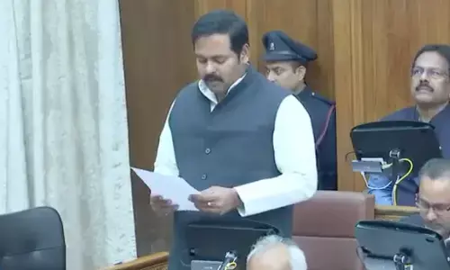 MLC आशुतोष सिन्हा ने उठाई अनुदेशकों के नियमितीकरण की मांग, विधानपरिषद सभापति ने सरकार को कार्यवाही के लिए तत्काल भेजा, देखें वीडियो