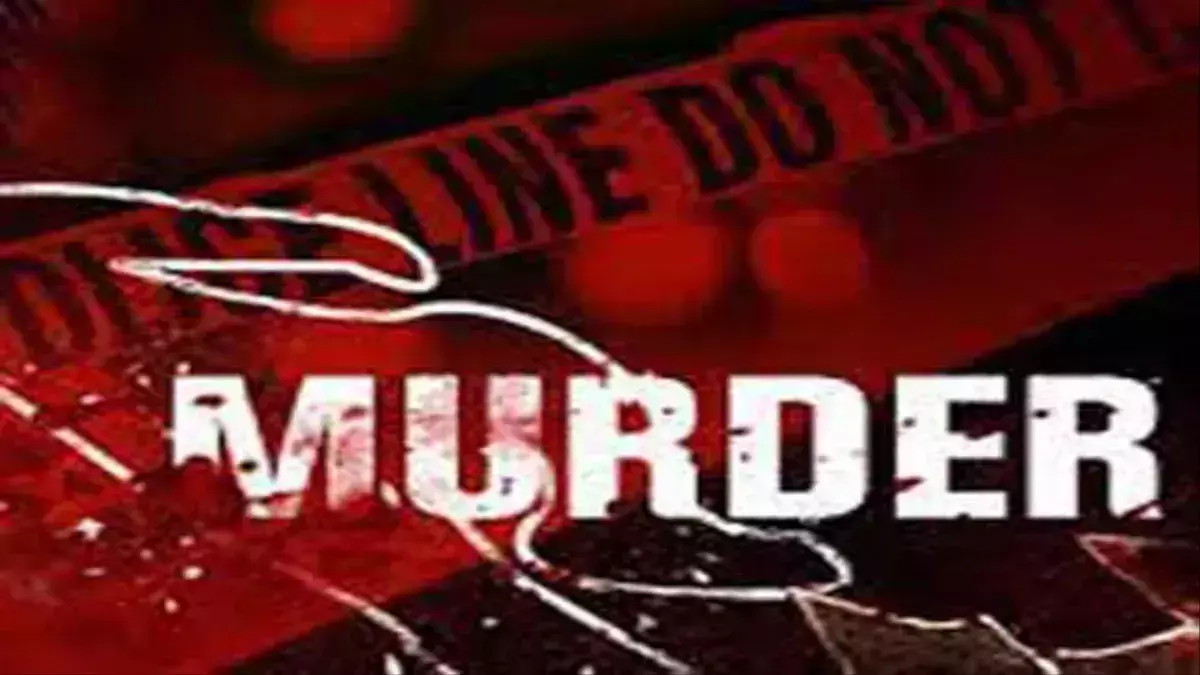 Gorakhpur News: महिला ने अपने पति और दो बेटों की चाकू से गोदकर की हत्या