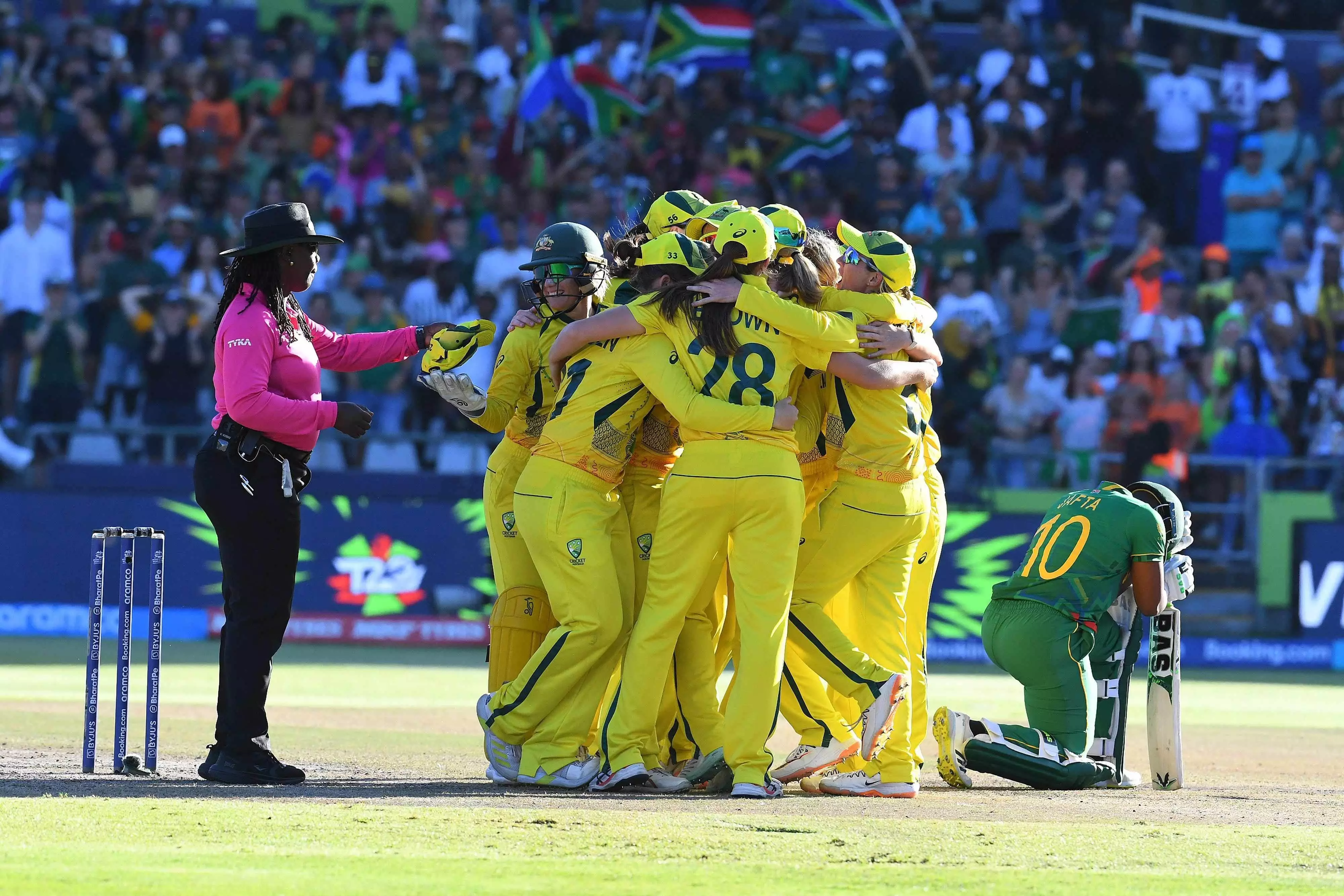 Womens T20 World Cup 2023 Final : ऑस्ट्रेलिया ने रच दिया इतिहास फाइनल में साउथ अफ्रीका को हराया, छठी बार बनी टी20 वर्ल्ड चैंपियन