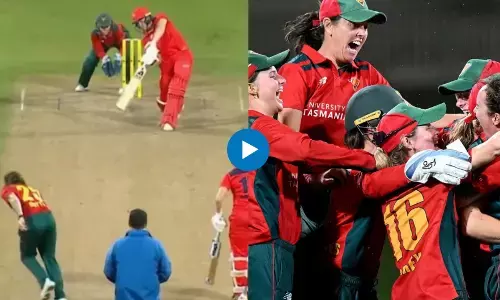 क्रिकेट के मैदान पर दिखा चमत्कार! आखिरी 6 गेंद में गिरे 5 विकेट, हार रही टीम को अचानक 1 रन से मिल गई जीत, देखें Video क्रिकेट के मैदान पर दिखा चमत्कार! आखिरी 6 गेंद में गिरे 5 विकेट, हार रही टीम को अचानक 1 रन से मिल गई जीत, देखें Video