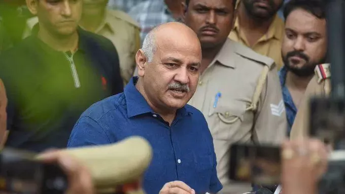 गिरफ्तारी दिल्ली के डिप्टी सीएम की मगर पंजाब सरकार में हड़कंप जानिए क्यों? गिरफ्तारी दिल्ली के डिप्टी सीएम की मगर पंजाब सरकार में हड़कंप जानिए क्यों?
