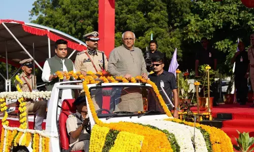 IPS Vikas Sahay की ईमानदारी की पुलिस ट्रेनिंग में दी जाती है मिशाल, अब बने गुजरात के नए DGP IPS Vikas Sahay की ईमानदारी की पुलिस ट्रेनिंग में दी जाती है मिशाल, अब बने गुजरात के नए DGP