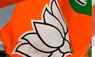 बीजेपी में सुलग रही बगावत की आग, इस बड़े नेता ने क्यों दिया ये बड़ा बयान! बीजेपी में सुलग रही बगावत की आग, इस बड़े नेता ने क्यों दिया ये बड़ा बयान!