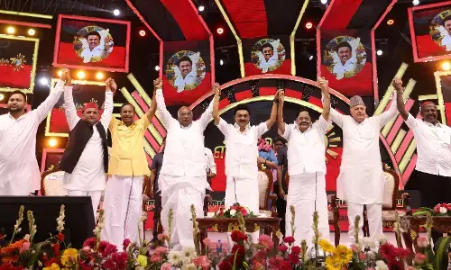 तमिलनाडु के मुख्यमंत्री एम के स्टालिन के बयान से क्या मिलेगा कांग्रेस को जीवनदान? तमिलनाडु के मुख्यमंत्री एम के स्टालिन के बयान से क्या मिलेगा कांग्रेस को जीवनदान?