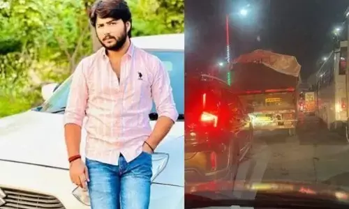 नोएडा में दिल्ली के प्रॉपर्टी डीलर की मिली कार में लाश नोएडा में दिल्ली के प्रॉपर्टी डीलर की मिली कार में लाश