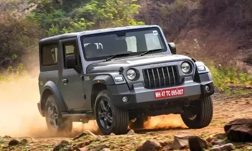 рдорд╣рд┐рдВрджреНрд░рд╛ рдерд╛рд░ рдХреЗ рдкреНрд░реЗрдорд┐рдпреЛрдВ рдХреЛ рд▓рдЧрд╛ рдмрдбрд╝рд╛ рдЭрдЯрдХрд╛, рдмрдбрд╝рд╛ рджреА Suv Thar рдХреА рдХреАрдордд рдорд╣рд┐рдВрджреНрд░рд╛ рдерд╛рд░ рдХреЗ рдкреНрд░реЗрдорд┐рдпреЛрдВ рдХреЛ рд▓рдЧрд╛ рдмрдбрд╝рд╛ рдЭрдЯрдХрд╛, рдмрдбрд╝рд╛ рджреА Suv Thar рдХреА рдХреАрдордд