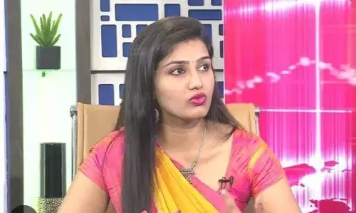 जानिए आईएएस रेनू राज की प्रेरणादायक कहानी जिन्होंने पहली बार में ही क्रैक किया यूपीएससी और बन गई आईएएस