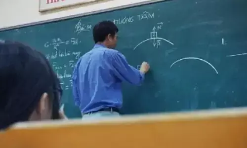 असिस्टेंट प्रोफेसर बनने के लिए PhD जरूरी नहीं, जानिए- क्या है यूजीसी का नया नियम असिस्टेंट प्रोफेसर बनने के लिए PhD जरूरी नहीं, जानिए- क्या है यूजीसी का नया नियम