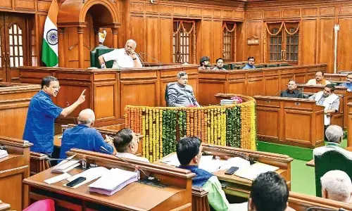 दिल्ली विधायकों की हुई बल्ले-बल्ले? दिल्ली के विधायकों की सैलरी 66% बढ़ी: सैलरी और भत्ते मिलाकर हर महीने मिलेंगे 1 लाख 70 हजार रुपए