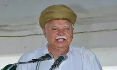 करणी सेना के संस्थापक लोकेंद्र सिंह कालवी का हुआ हार्टअटैक से निधन करणी सेना के संस्थापक लोकेंद्र सिंह कालवी का हुआ हार्टअटैक से निधन