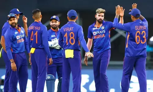 INDvsAUS: टीम इंडिया के लिए आई बुरी खबर, ऑस्ट्रेलिया के खिलाफ वनडे सीरीज से बाहर हुआ ये मैच विनर खिलाडी