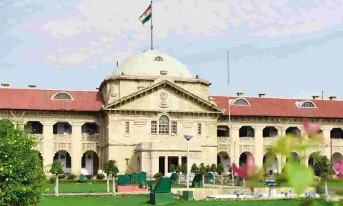 बिजली कर्मचारियों की हड़ताल से हाईकोर्ट खफा, जारी किया अवमानना नोटिस बिजली कर्मचारियों की हड़ताल से हाईकोर्ट खफा, जारी किया अवमानना नोटिस