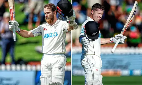 SLvsNZ: केन विलियमसन-हेनरी निकोलस ने अपनी बल्लेबाजी से मचाया हाहाकार, रच दिया इतिहास, बन गए ऐसा करने वाले पहले बल्लेबाज SLvsNZ: केन विलियमसन-हेनरी निकोलस ने अपनी बल्लेबाजी से मचाया हाहाकार, रच दिया इतिहास, बन गए ऐसा करने वाले पहले बल्लेबाज