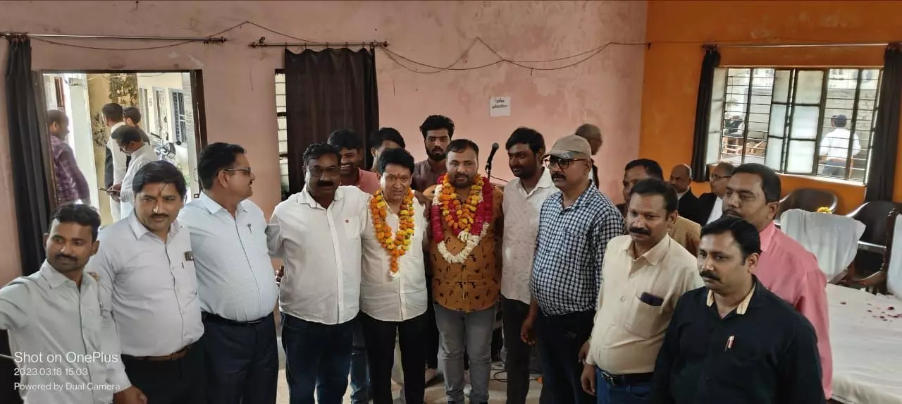 पत्रकारों और अधिवक्ताओं के समावेश से बदलेगी दिशा और दशा : सुशील मिश्रा पत्रकारों और अधिवक्ताओं के समावेश से बदलेगी दिशा और दशा : सुशील मिश्रा