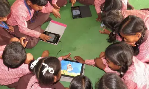 चेकिंग में शिक्षा मित्र हुआ पास जबकि शिक्षक पर दिखे नाराज अधिकारी और लिखी ये बात, फिर कैसे अयोग्य है शिक्षा मित्र, बताना तो होगा! चेकिंग में शिक्षा मित्र हुआ पास जबकि शिक्षक पर दिखे नाराज अधिकारी और लिखी ये बात, फिर कैसे अयोग्य है शिक्षा मित्र, बताना तो होगा!