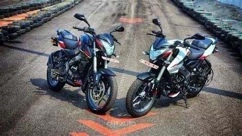 Bajaj pulsar NS160, NS200 परफॉर्मेंस ने बनाया दीवाना!