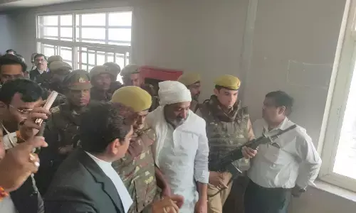 अतीक अहमद समेत तीन दोषी, जबकि अशरफ समेत सात को किया दोषमुक्त अतीक अहमद समेत तीन दोषी, जबकि अशरफ समेत सात को किया दोषमुक्त
