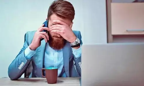 कर्मचारी पर लगा 900000 का जुर्माना और कटा वेतन भी 4500 से ज्यादा बार ऑफिस में किया था यह काम