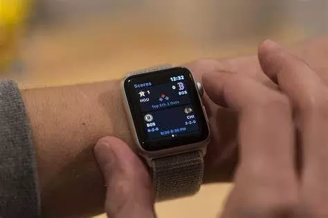 आदमी की apple watch समुद्र में खो जाती है, कुछ दिनों बाद उसे वापस स्थिति में पाती है!