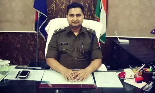 IPS Transfer : यूपी में 6 आईपीएस अफसरों को मिली नई तैनाती, आईपीएस हिमांशु कुमार को मिला जेल विभाग का अतिरिक्त प्रभार IPS Transfer : यूपी में 6 आईपीएस अफसरों को मिली नई तैनाती, आईपीएस हिमांशु कुमार को मिला जेल विभाग का अतिरिक्त प्रभार