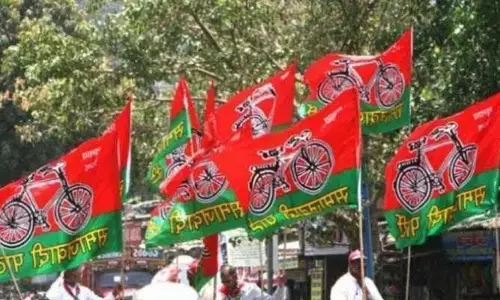 भाजपा से कम नहीं सपा से टिकट मांगने वालो के नाम, दो दिग्गज परिवारों के अलावा अब तक 8 नाम आए आगे भाजपा से कम नहीं सपा से टिकट मांगने वालो के नाम, दो दिग्गज परिवारों के अलावा अब तक 8 नाम आए आगे