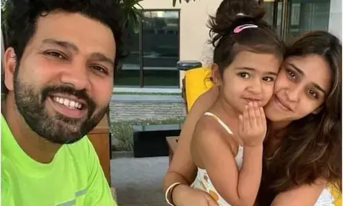 जानें इस गजब किस्से की कहानी जब रोहित को युवराज ने दी थी धमकी, कहा- रीतिका से दूर रहो, जानें इस गजब किस्से की कहानी जब रोहित को युवराज ने दी थी धमकी, कहा- रीतिका से दूर रहो,