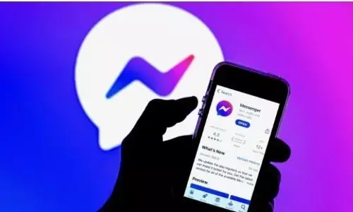 Facebook New Feature: फेसबुक पर आया नया  feature वीडियो कॉल के दौरान कर सकेंगे यह काम सुनकर आ जाएगी चेहरे पर मुस्कान Facebook New Feature: फेसबुक पर आया नया  feature वीडियो कॉल के दौरान कर सकेंगे यह काम सुनकर आ जाएगी चेहरे पर मुस्कान