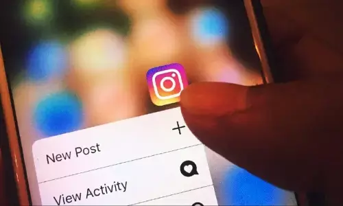 गर्लफेंड से झगड़ा करने के बाद युवक ने किया Instagram Live, फिर दे दी जान, लाइव के दौरान जुड़े उसके दोस्तों ने की थी गुजारिश पर उसने एक न सुनी गर्लफेंड से झगड़ा करने के बाद युवक ने किया Instagram Live, फिर दे दी जान, लाइव के दौरान जुड़े उसके दोस्तों ने की थी गुजारिश पर उसने एक न सुनी