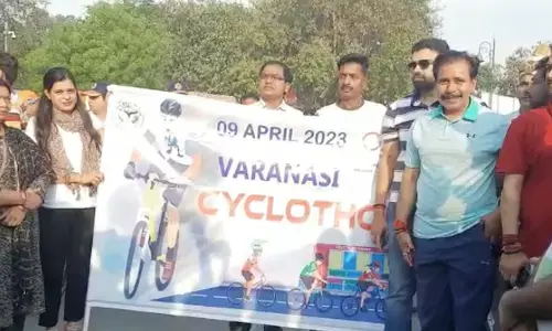 जन जागरूकता के लिए वाराणसी में आयोजित हुई साइक्लोथॉन, मंत्री अनिल राजभर ने की ये अपील
