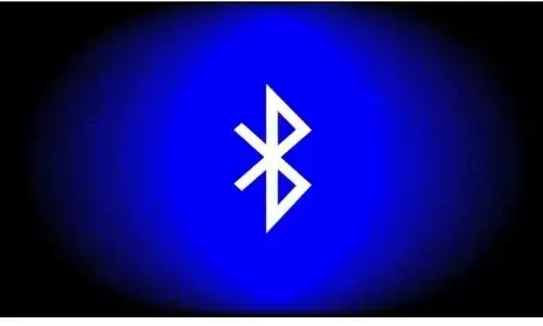 ब्लूटूथ का नाम आखिर ब्लूटूथ क्यों पड़ा?? जानिए इसके पीछे की बेहद रोचक कहानी ब्लूटूथ का नाम आखिर ब्लूटूथ क्यों पड़ा?? जानिए इसके पीछे की बेहद रोचक कहानी