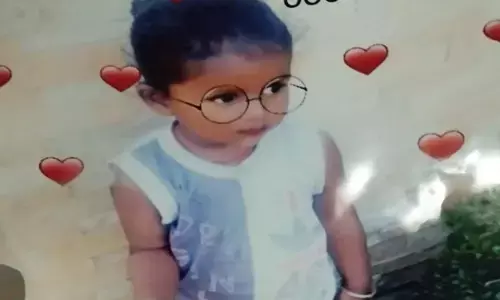 सूटकेस में मिला लापता बच्ची का शव, पड़ोसी ने की हत्या